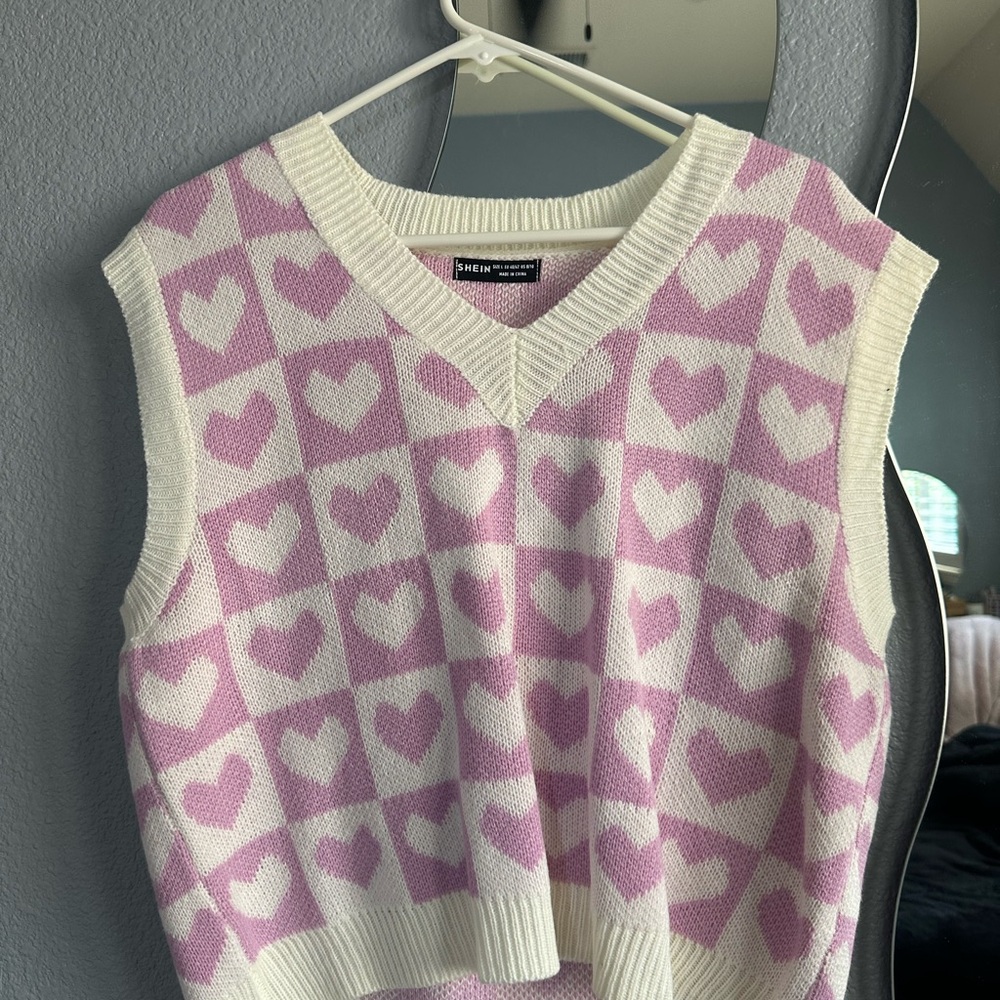 SHEIN V-Neck Sweater Vest with Pink and White Hearts